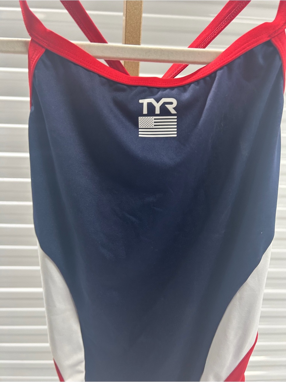 TYR Navy, Red & White Racerback One-Piece size 36 NWT - Picture 2 of 4